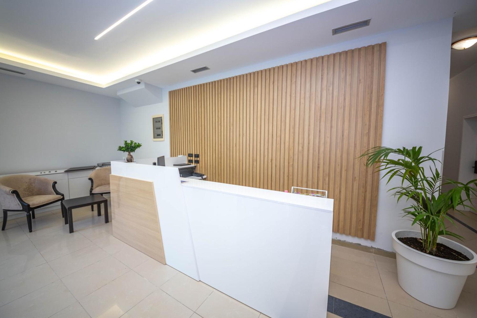 Hotel Sea Breeze Saranda Dış mekan fotoğraf